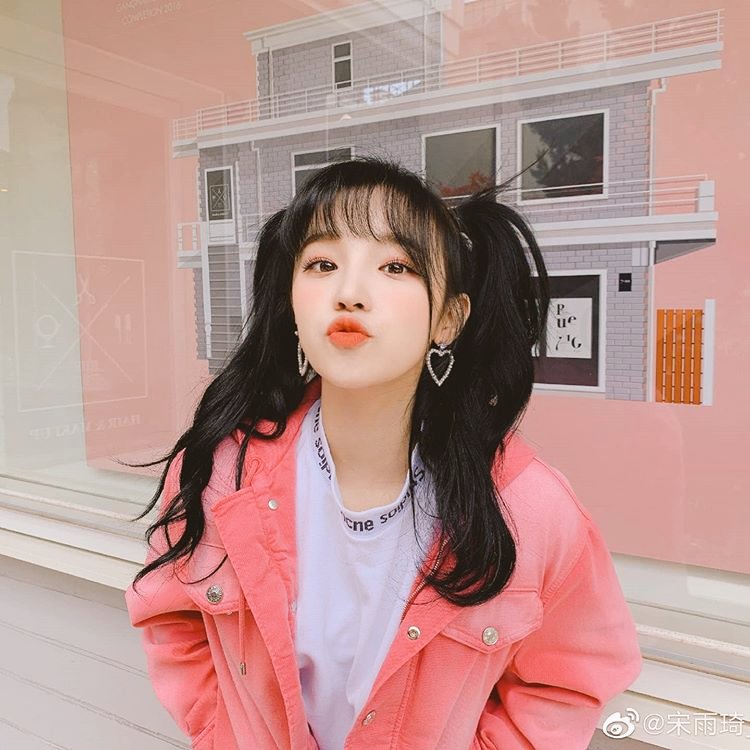 Helloooo!!!, let's be friend's but this new account that's is oke?🤪
yu mutualan!
for follow? rt/like
fambest? just klik dm 

#roleplayerindonesia #roleplayer #roleplaykpop