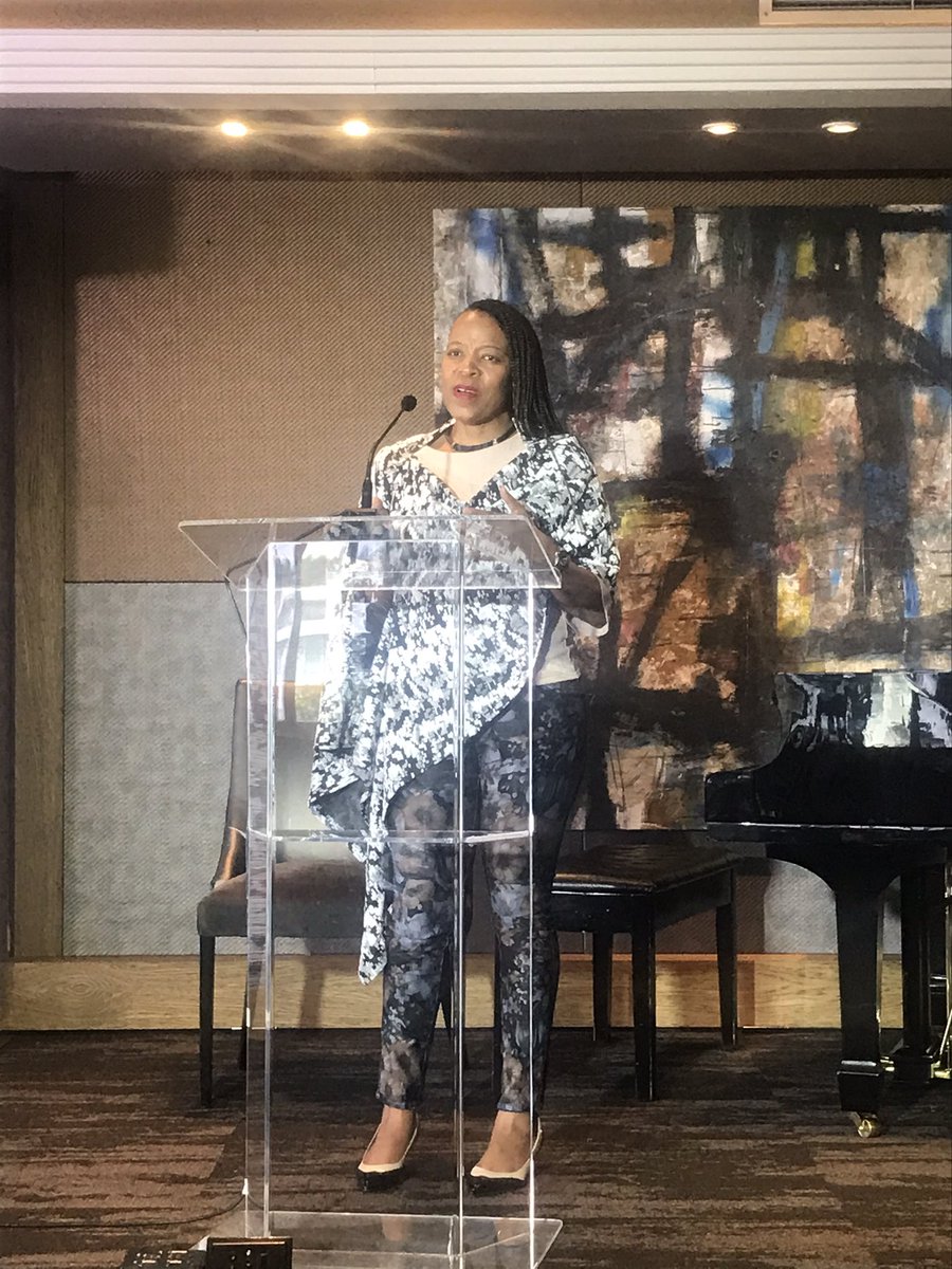 ITWeb_Events's tweet image. @creativepuleng delivers a keynote address on the alchemy of innovation and creativity for ICT Leaders in the public sector. #PSICTForum