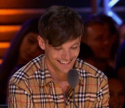 xfactor judge louis.I vote  #Louies for  #BestFanArmy at the  #iHeartAwards
