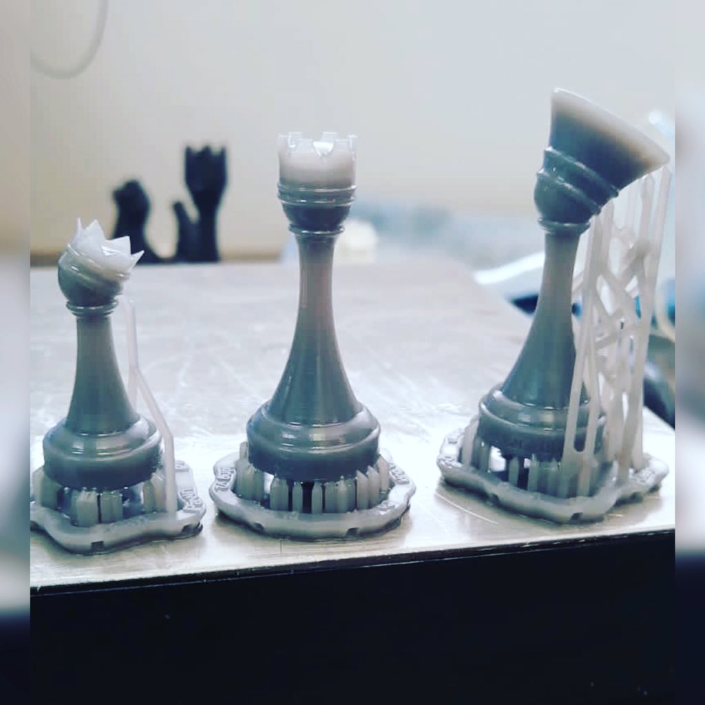 Formlabs2 3D printer. Using our Grey resin to print a chess piece for a family of 3 #3Dprinted #3Dprinting