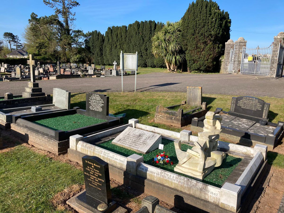 Porthcawl RNLI Lifeboat tweet media