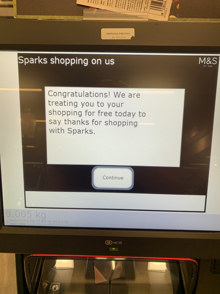HardmanMelina's tweet photo. Happy Friday to me. Thank you @marksandspencer I got my shopping this week for free https://t.co/tEJPhKsaHB