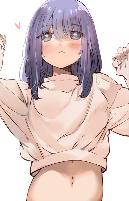 ショート丈トップスを着てる子が肩を上げたときに見えるお腹がすき 