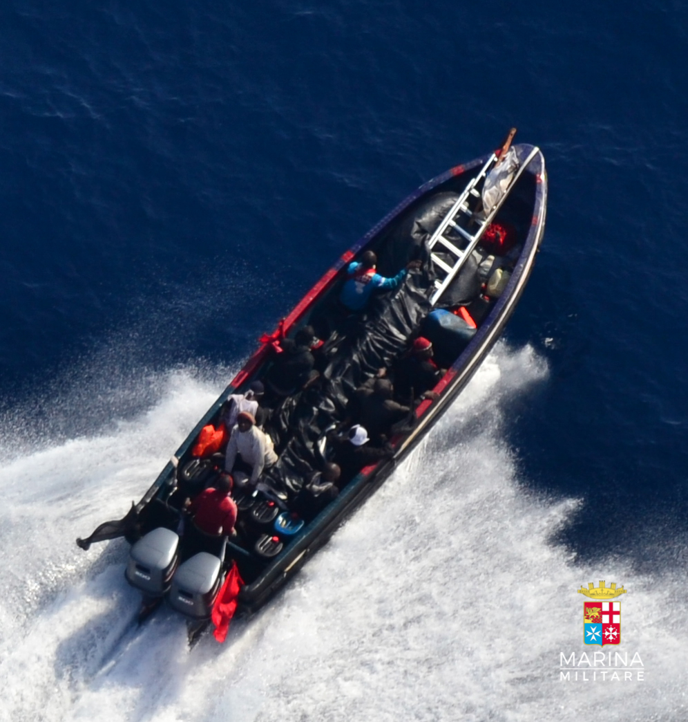 ItalianNavy tweet picture
