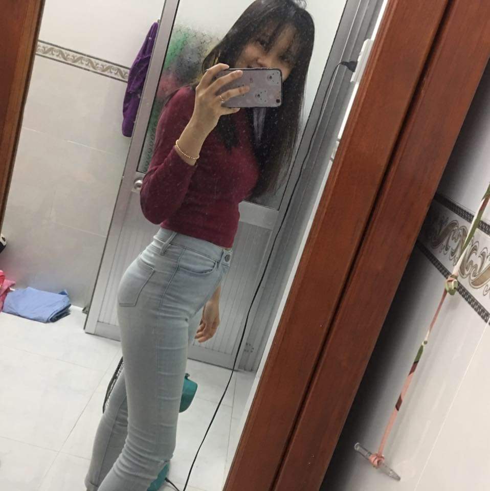quynhu2001's tweet photo. Em muốn đụ lắm rồi huhuhu 🥴🥴🥴 https://t.co/QeEnmPxfrm