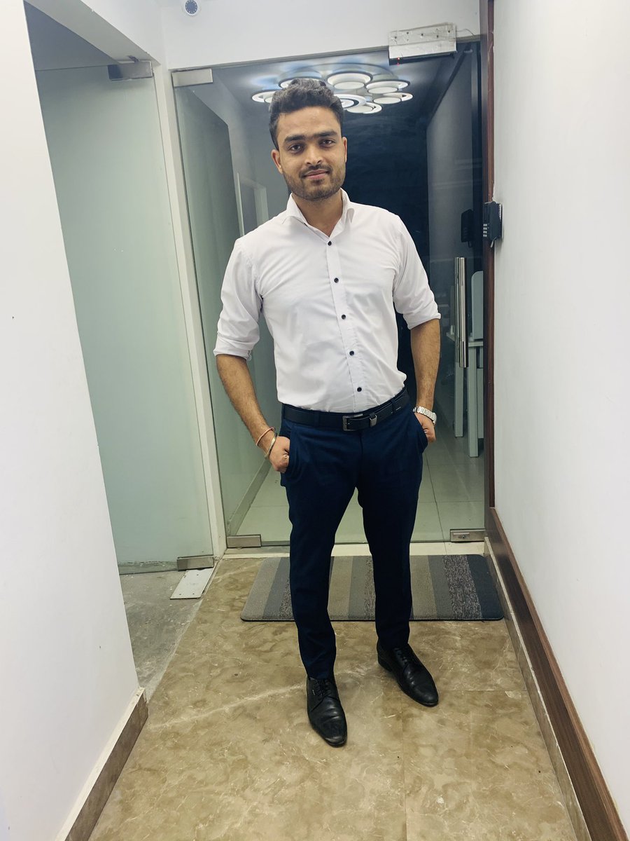 BablooNagoda's tweet image. Clothes Don’t Make the Man,
But they can make the Man Look Great ❤️
#OfficialLook🤫