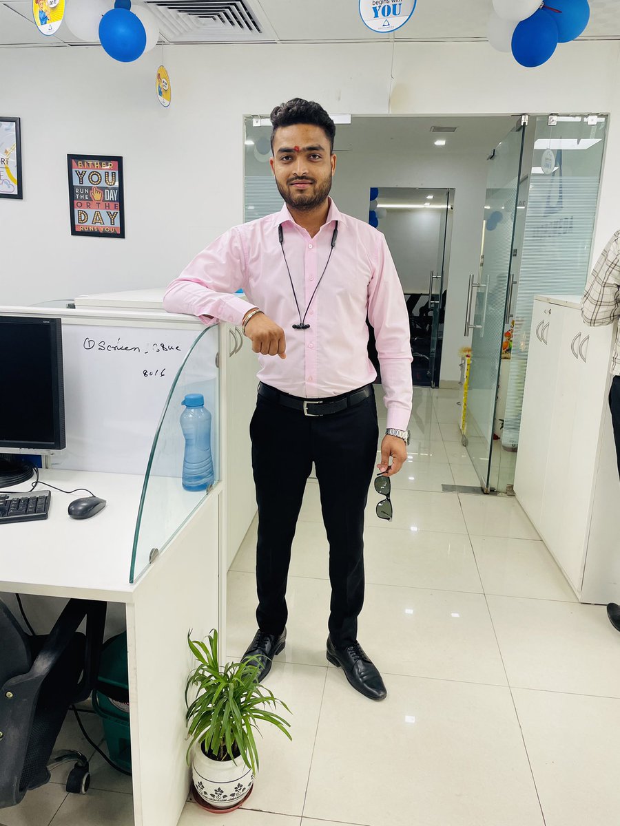 BablooNagoda's tweet image. Clothes Don’t Make the Man,
But they can make the Man Look Great ❤️
#OfficialLook🤫