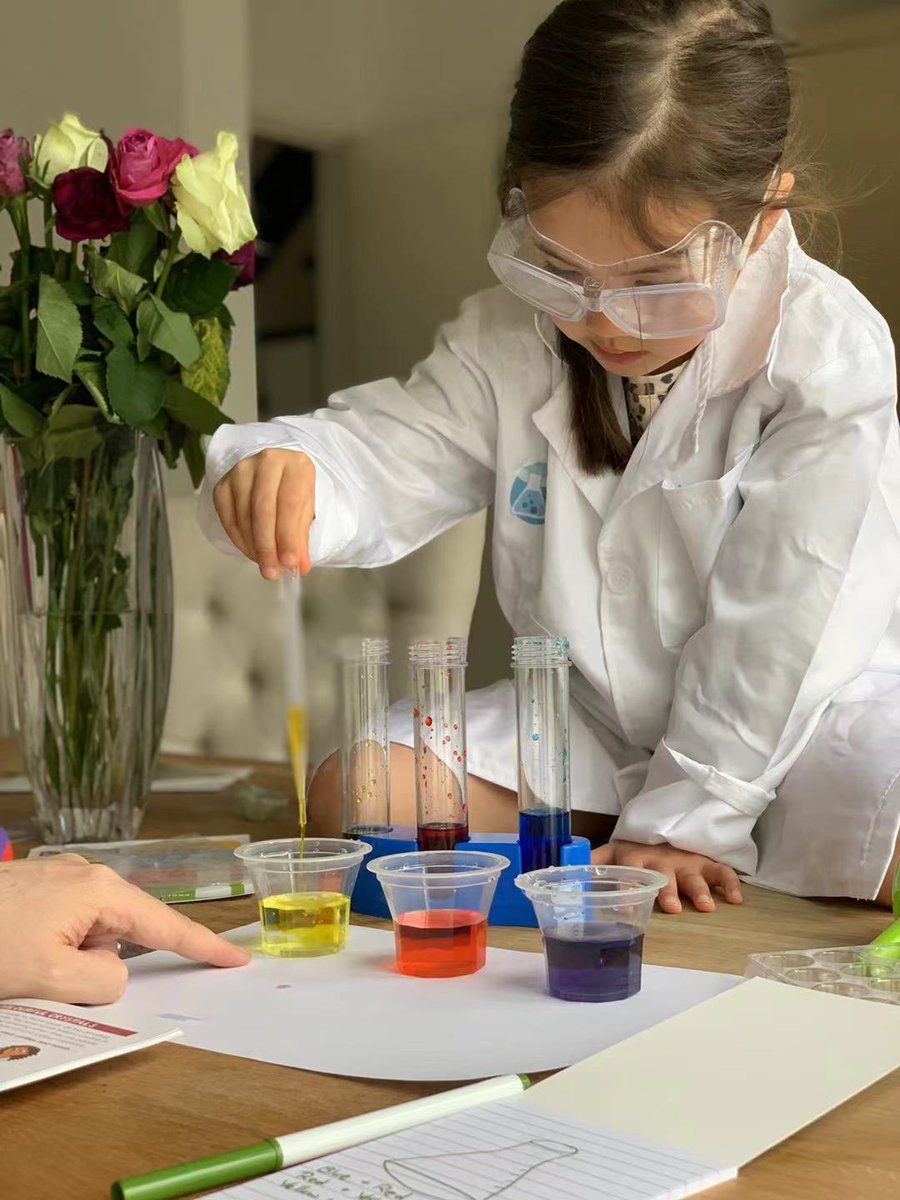 Dcareerprincess's tweet photo. Raising a princess who loves science is so much fun! Jade love chemistry, geology and physics... her love of projectiles has me worried though! Hahaha #notjustaprincess #girlsinstem #girlsinscience #girlsinchemistry https://t.co/dfwPOuxPwE