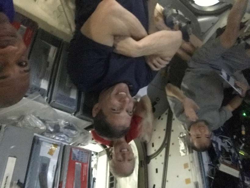 AstroVicGlover's tweet photo. Welcome to Low Earth Orbit Endeavour. Godspeed! @NASA @SpaceX Crew-2 https://t.co/yydehWDWCE