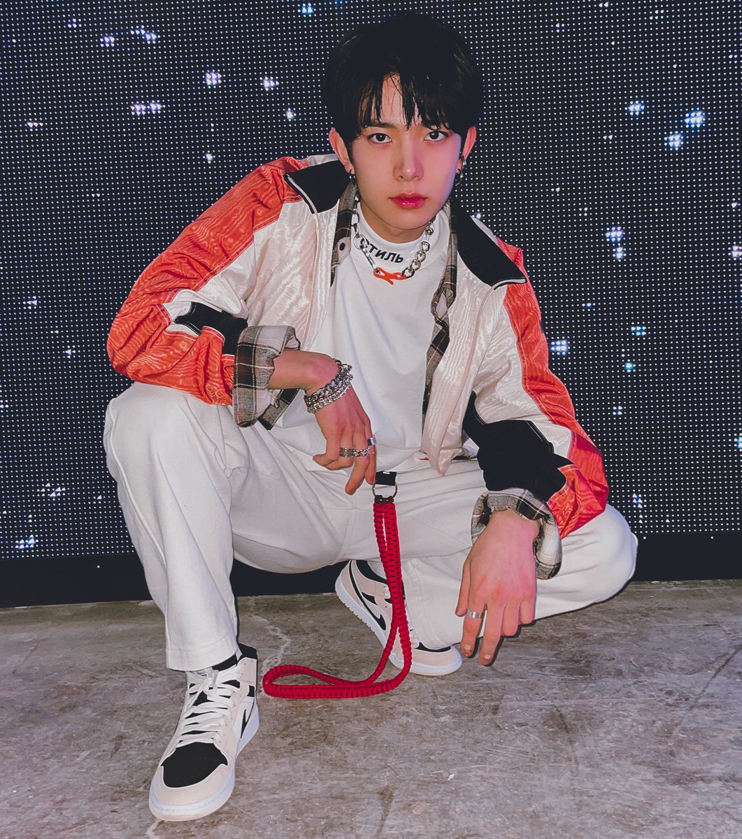 heeseung archive tweet media