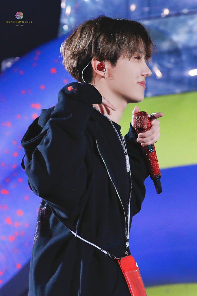 j-hope  #BTSARMY  #BestFanArmy  #iHeartAwards  @BTS_twt