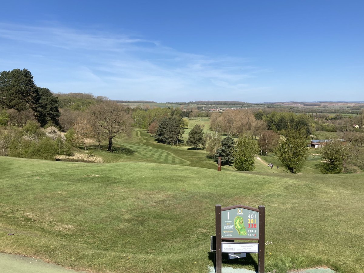 It’s warming up and the course is looking fantastic! #backtogolf ❤️🏌️‍♂️⛳️