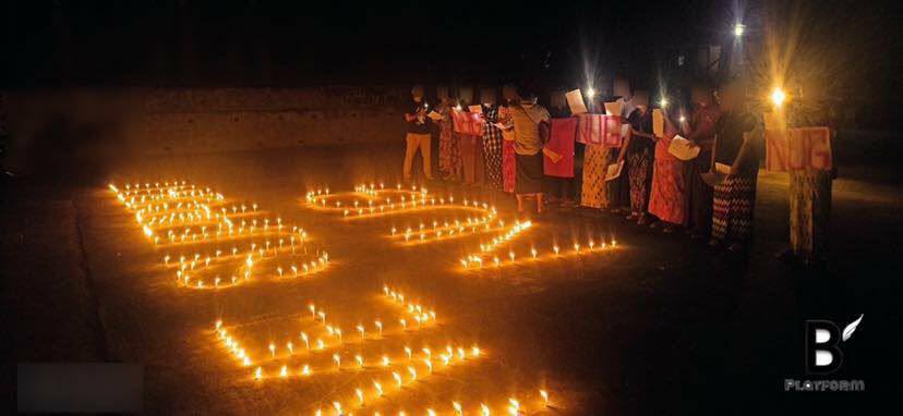 tw // light
Night Strike in Bhamaw demonstrating “We Support NUG” with candlelights as a support of our legitimate government <a href="/NUGMyanmar/">National Unity Government Myanmar</a>.
ASEAN ACCEPT NUG
#Apr23Coup
#WhatsHappeningInMyanmar