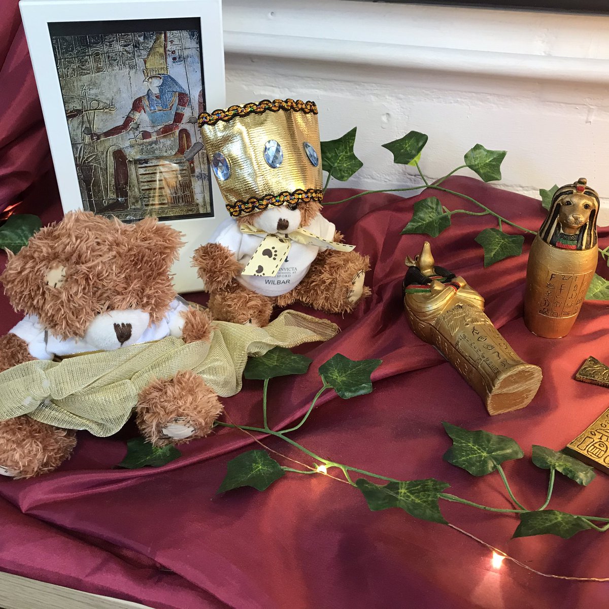 VIPSAylesford's tweet image. Wilbar dresses up for Year 3 Ancient Egypt learning launch. #learninglaunch #ancientegypt #strivingforexcellence #wilbar