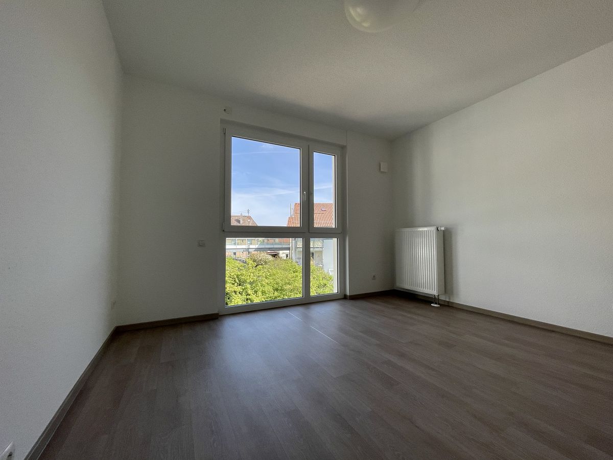 #Johanniter_Haus_Am_Waldpark_Ladenburg
Der 1. Bauabschnitt ist fertiggestellt mit sonnendurchfluteten Gemeinschafträumen und hellen und geräumigen Einzelzimmern.