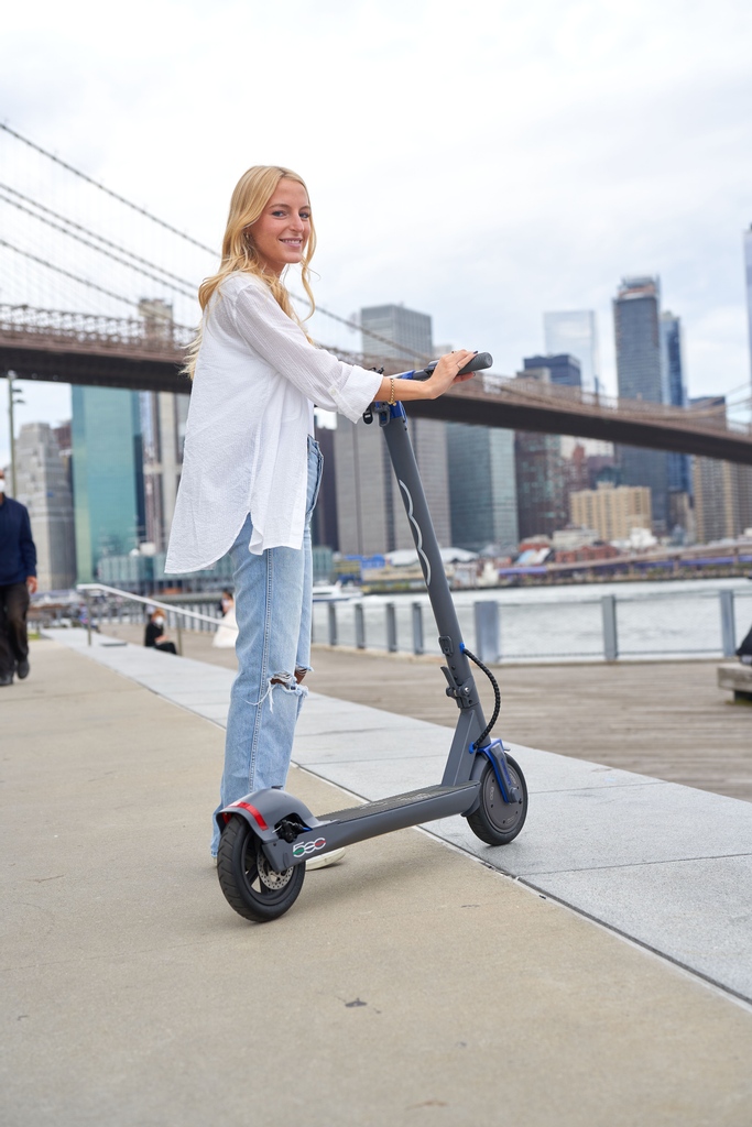 Hello weekend!

#JoinTheRideNow #Fiat #Fiat500 #FiatElectricScooter  fiatscooterus.com