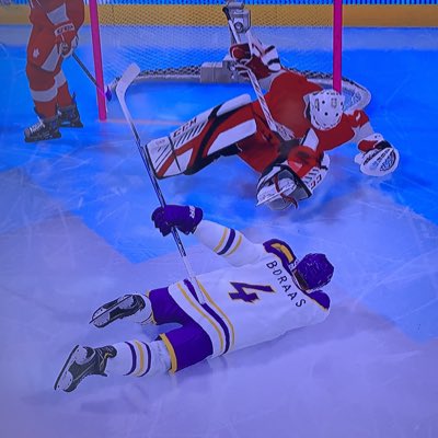 Devondrick7's tweet photo. #NewProfilePic https://t.co/SHDuM07lVv