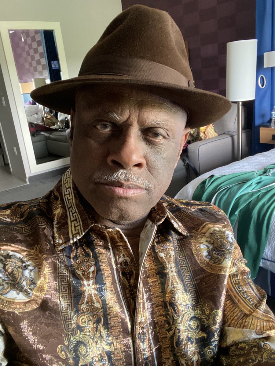 I’m gonna be in a movie this year. I’m gonna be a Gangster and, if I’m lucky, I’m gonna get to Kill somebody. Laugh Now,Bitch.