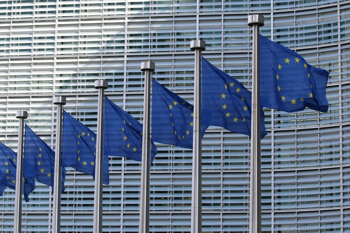 AlSegoPLC's tweet photo. "Europe fit for the Digital Age: Commission proposes new rules and actions for excellence and trust in Artificial Intelligence"

#AI #ArtificialIntelligence #EU

https://t.co/dzkW9sgT6o https://t.co/SiNu0n12t6