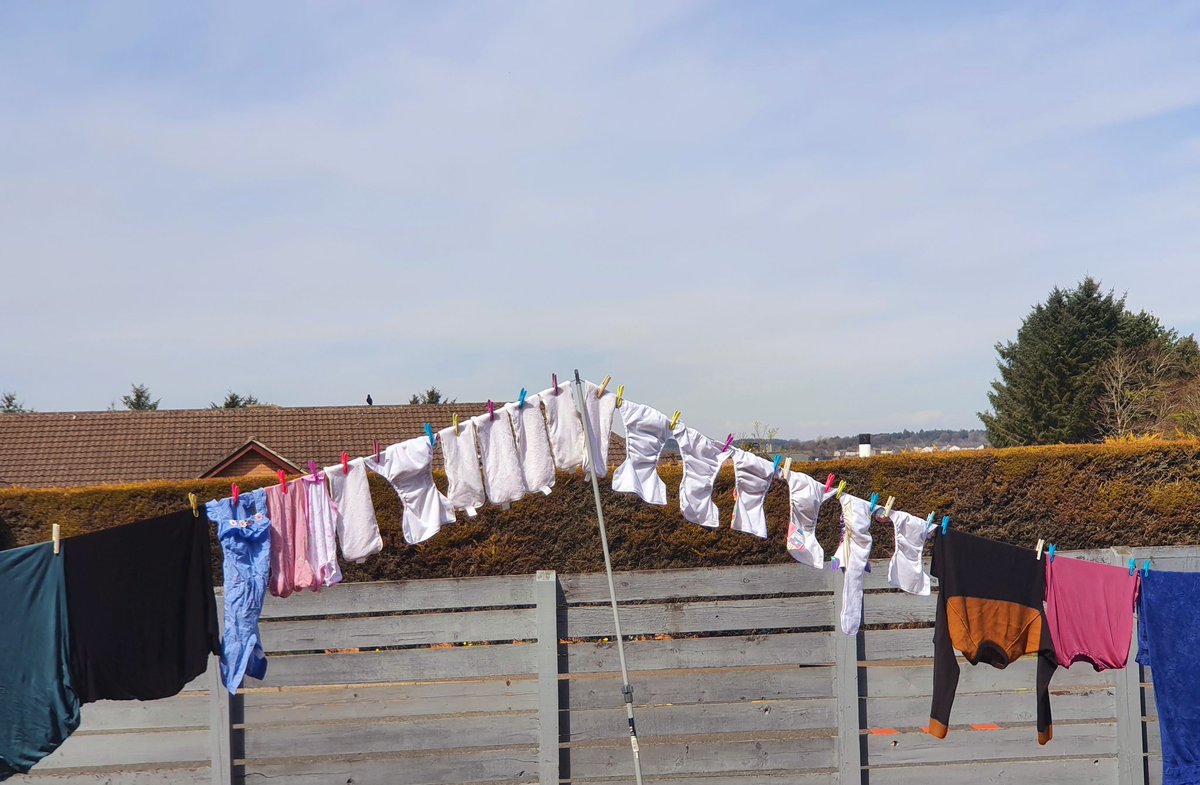A beautiful day means a batch of freshly washed reusable nappies on the washing line 😍🌞 why am I so satisfied by clean nappies? 🤣🙈 #reusablenappyweek #clothbummum #clothbumbaby