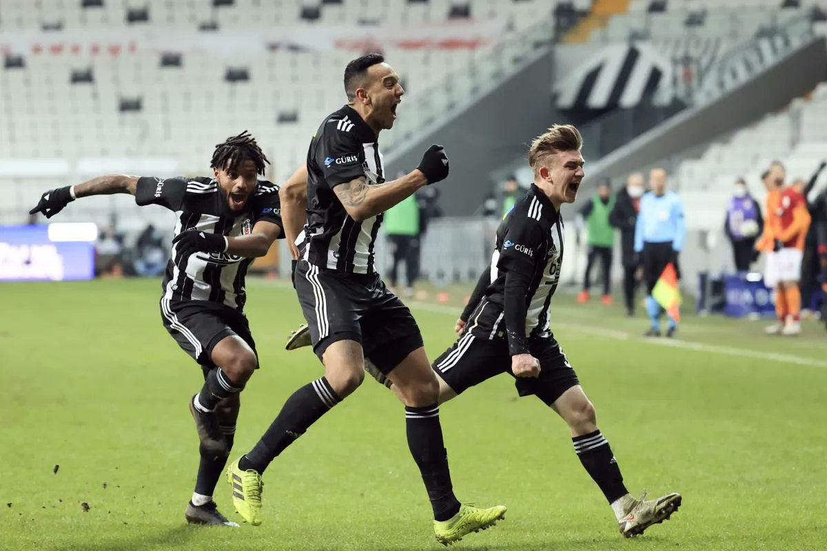 Kayserispor maçında forvet hattında sizce hangi futbolcumuz görev almalı? #BJKvKYS