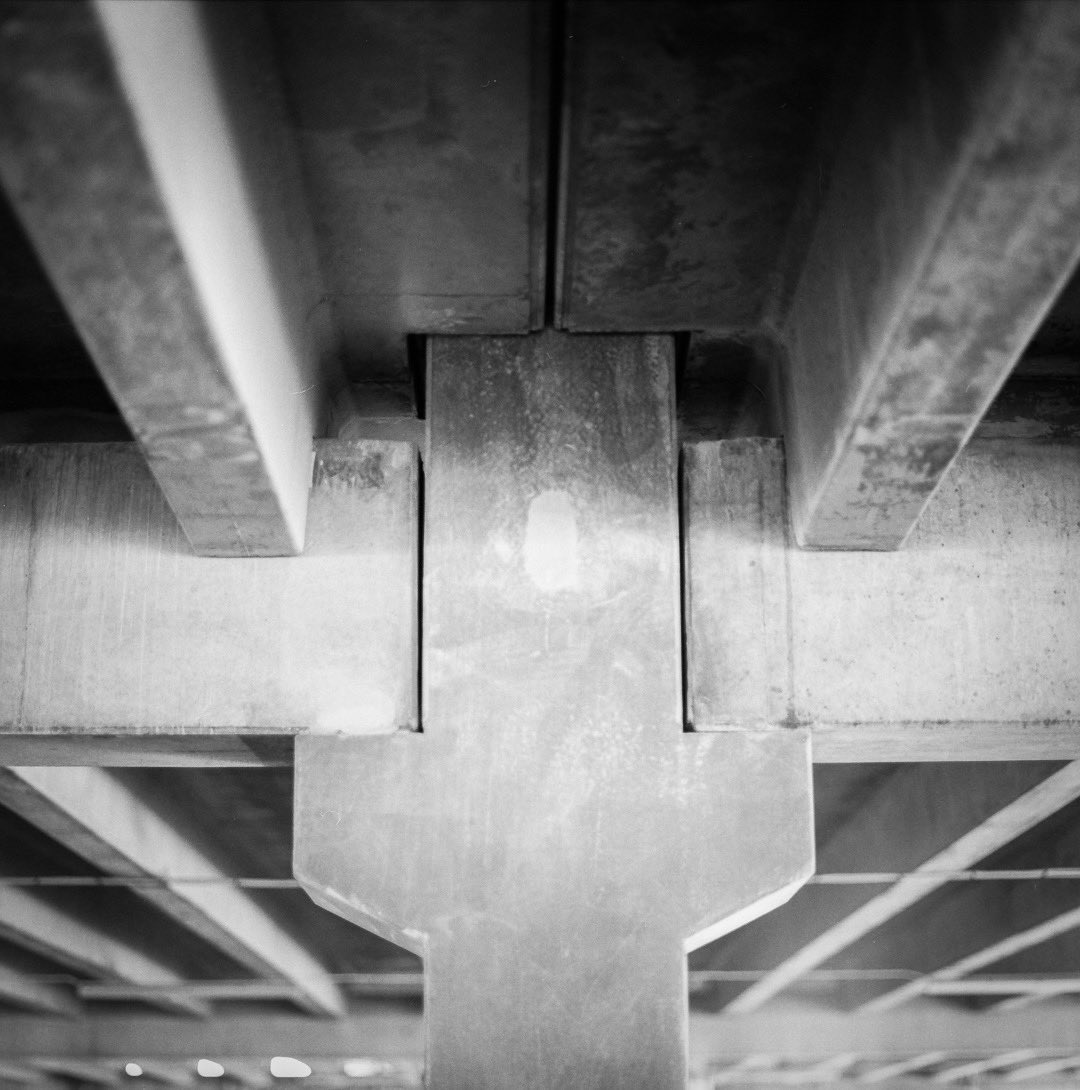 HerrStrandberg's tweet photo. Concrete structure in Gothenburg, Sweden.
Hasselblad 2000FC/110f2/Fp4+
#fp4party #friday #day5 #Hasselblad #2000fc #ilford #fp4plus #strandbergphotography #heyfsc https://t.co/9QLOCjDz5X