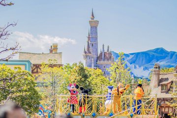 ゴールデンウィークのディズニーの服装を気温別で紹介 持ち物やコーディネートをまとめ Disnew Info