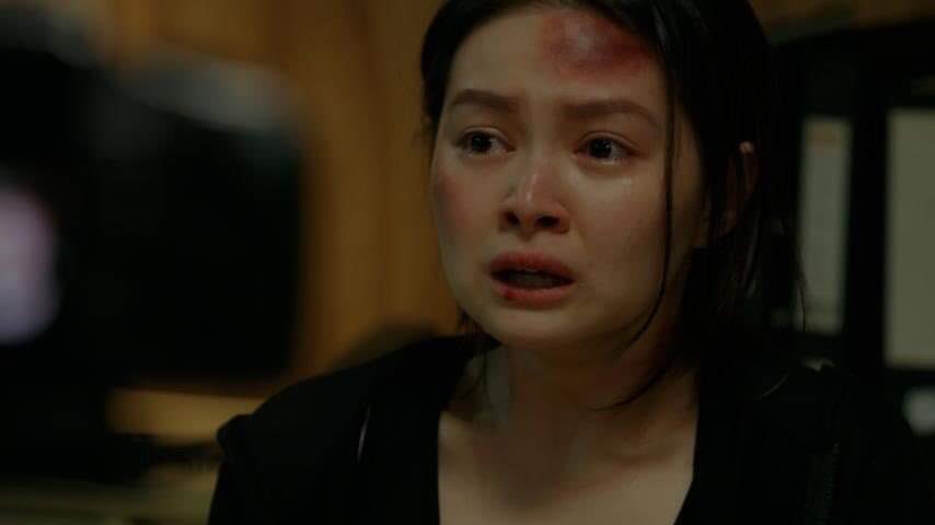 2021 was something new to  @dealwithBARBIE as she gasp her career path to a whole new level topbilling this suspense-thriller drama  #TheLookoutNewBeginning