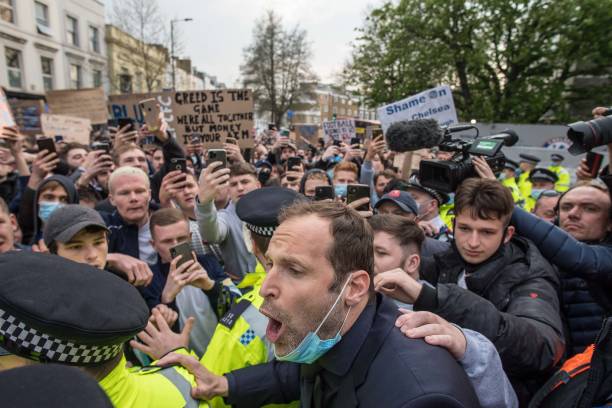 To finish, 1 last Perez lieHe now says the ESL is on 'stand by'No, it is Dead.But not cause Perez & other shady owners have given up.But cause football fans now know the power we wield when as  @GNev2 said, we 'mobilise, organise' & fight for *our* game.Don't stop now!