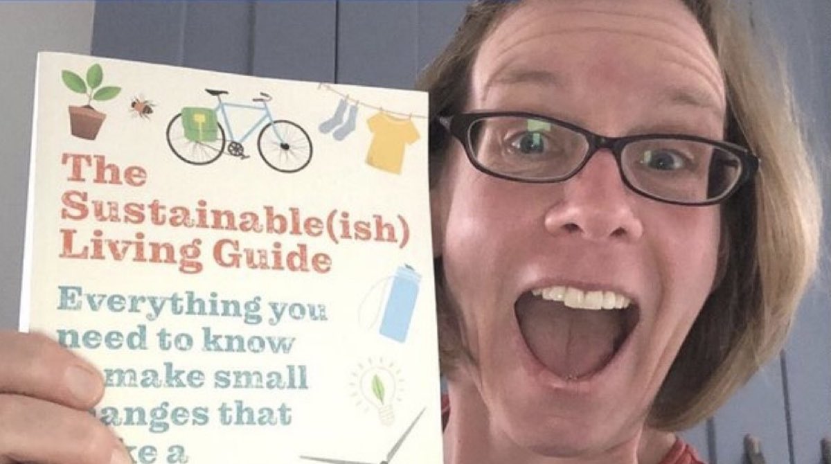 EnvironmentPage's tweet image. Find our latest story all about Jen Gale and her sustainable(ish) books now on our website! 😊

Click the link below to read 👇🏻

mmj.tees.ac.uk/~site12/2021/0…