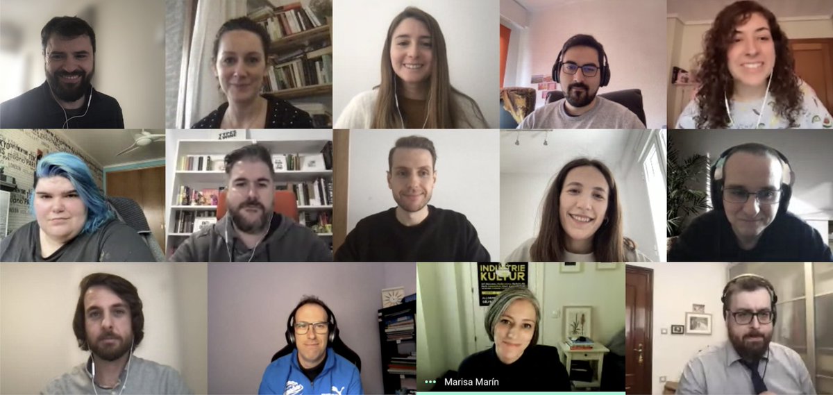 ¡Hoy hemos tenido All Hands! 🙌

Cada dos viernes al mes, todo el equipo se reúne para ponerse al día de los avances que se están produciendo en cada uno de los departamentos. 

¿Cada cuánto se reúne vuestra empresa?