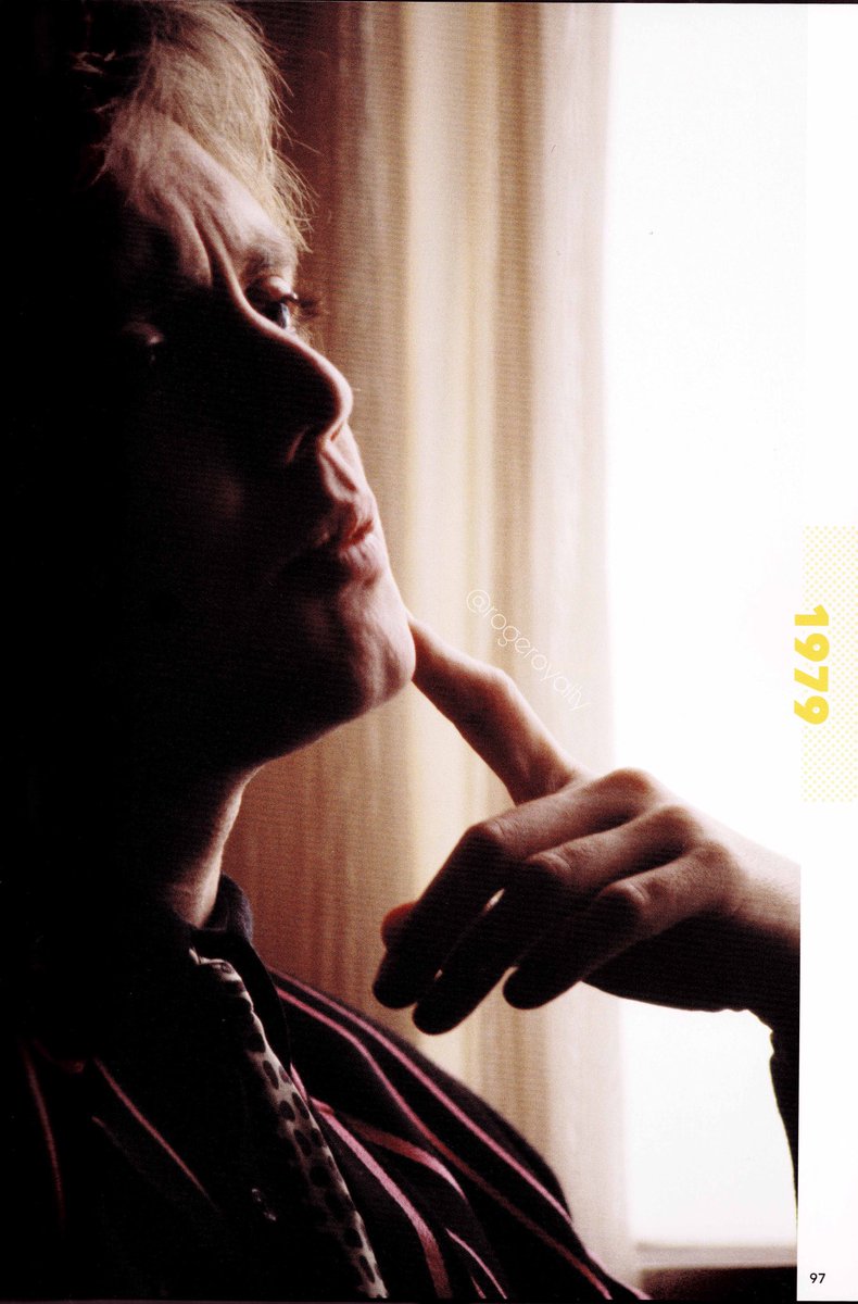 Roger in Japan, 1979.

📸 Koh Hasebe 

Do not remove the watermark❗️
#myscan