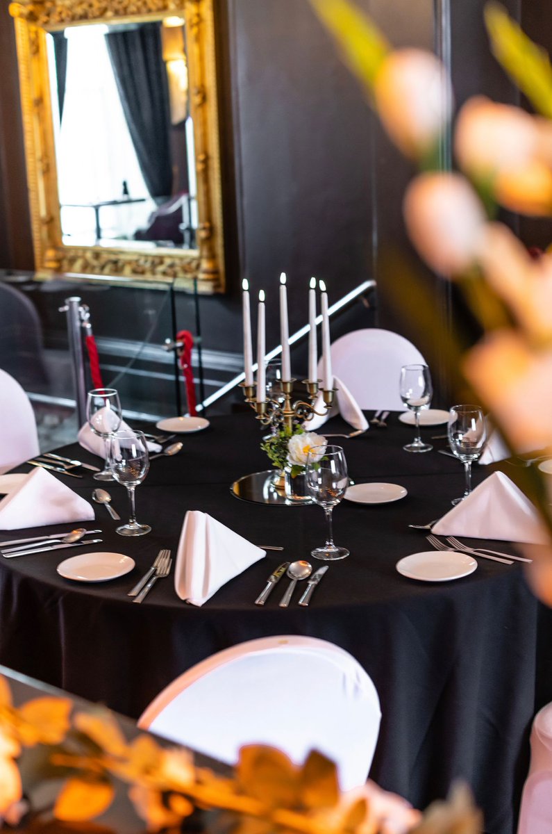 Planning your big day? 1900 are now taking wedding bookings, see our website for more details: 
ed.gr/dc8er
#restaurant #weddings #dublin #harcourtstreet