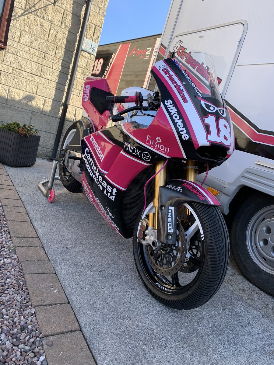 Gopinkracing tweet picture