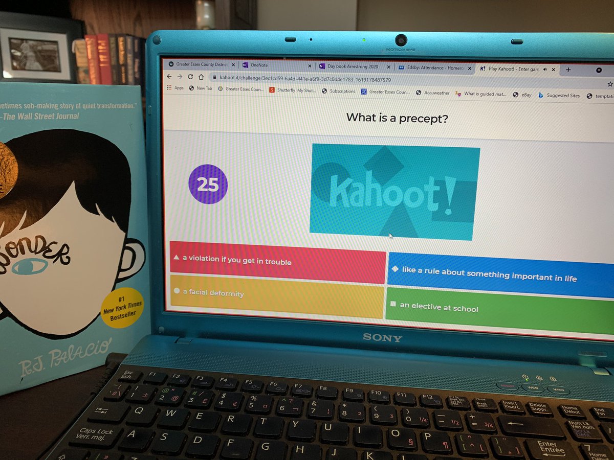 tracy67603483's tweet photo. World Book Day being celebrated in 4A during Language Arts and Math! https://t.co/EZfOvQ40Uv
