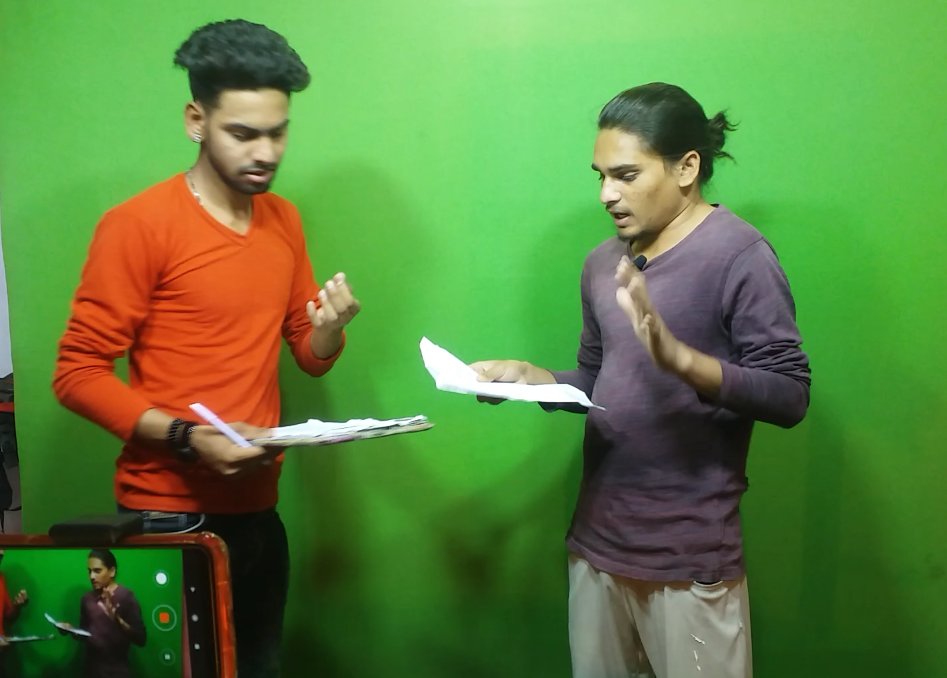 jitendraks1998's tweet photo. tonight rehearsal with Rajendra Ramson
Rajendra Ramson
#rehearsal
#acting
#JITENDRAKUSHWAH
#THERAMSON
#THE JITENDRA KUSHWAH
#rajendraramson
#jk
#actor https://t.co/X58WtAUemN