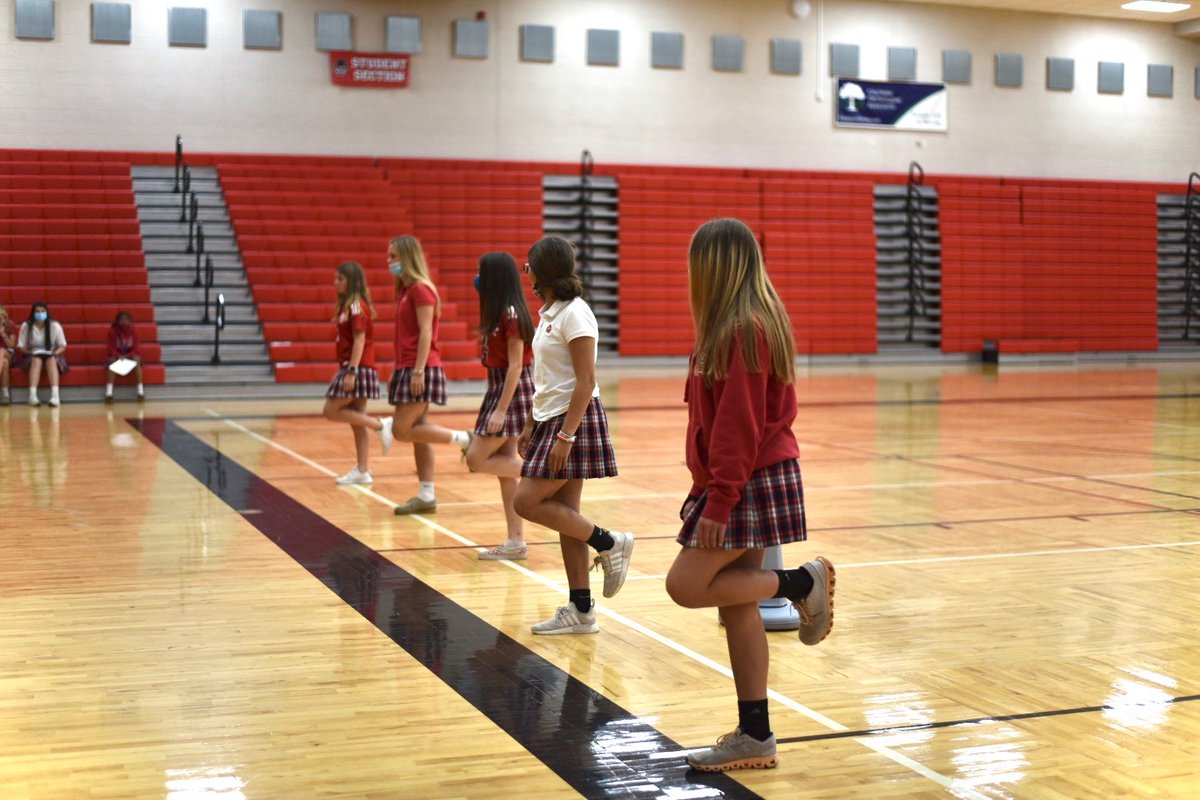 SCPSAthletics's tweet photo. A big thank you to Chatham Orthopedic and all of the nurses who volunteered at our sports physical day for our Raider athletes! Because of their hard work, over 200 students were able to receive physicals on Thursday! Go Raiders! https://t.co/mG3SbHmdLP