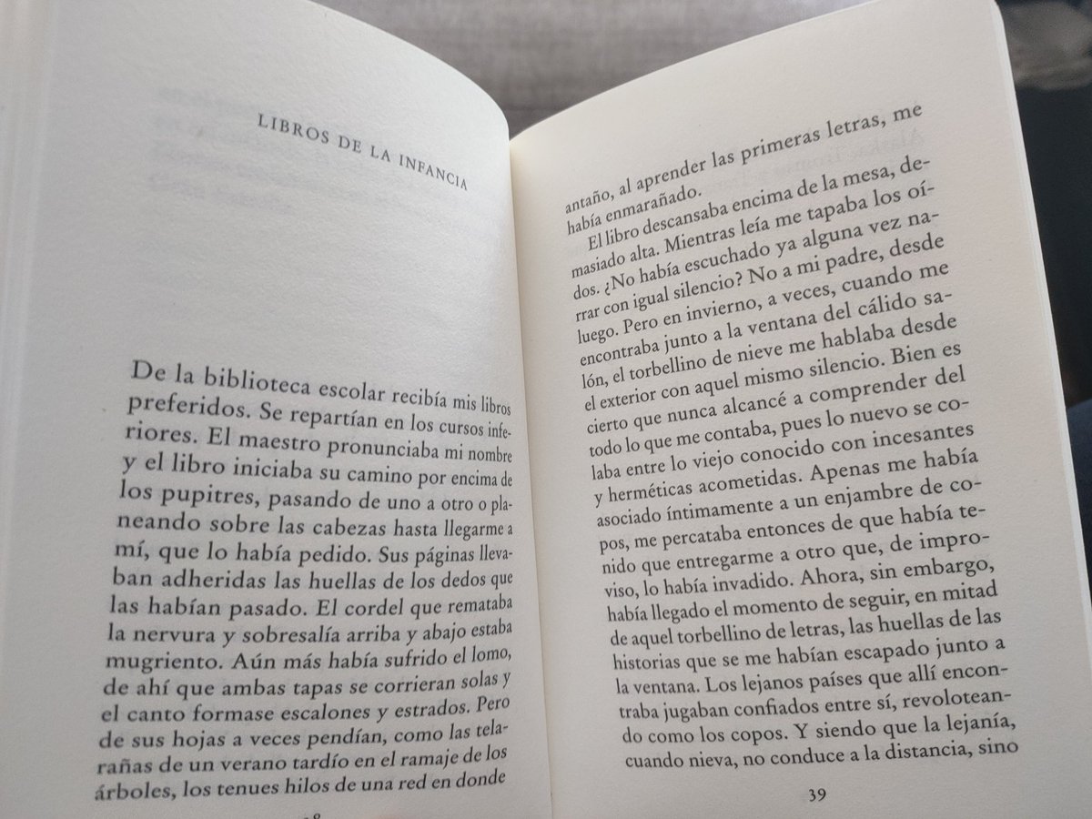 Walter Benjamin os desea un feliz #DiaDelLibro (fragmento de 'Infancia berlinesa hacia mil novecientos')