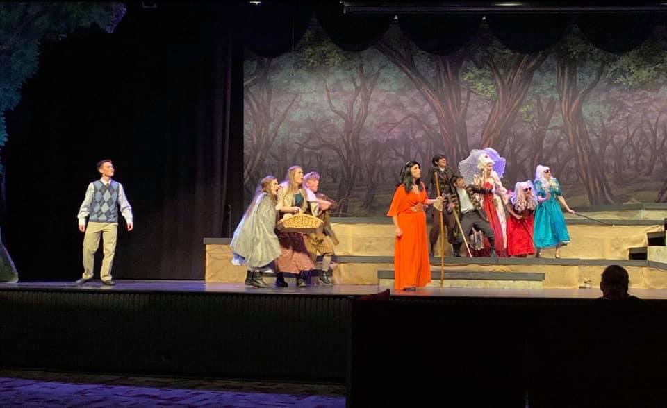 LHSstars's tweet photo. Not your Granny’s fairy tales! Into The Woods Friday and Saturday at 7:30, Sunday at 3pm. Avoid the line at get tix here https://t.co/4bbK9K2YeZ https://t.co/o6Y7rjhtVd
