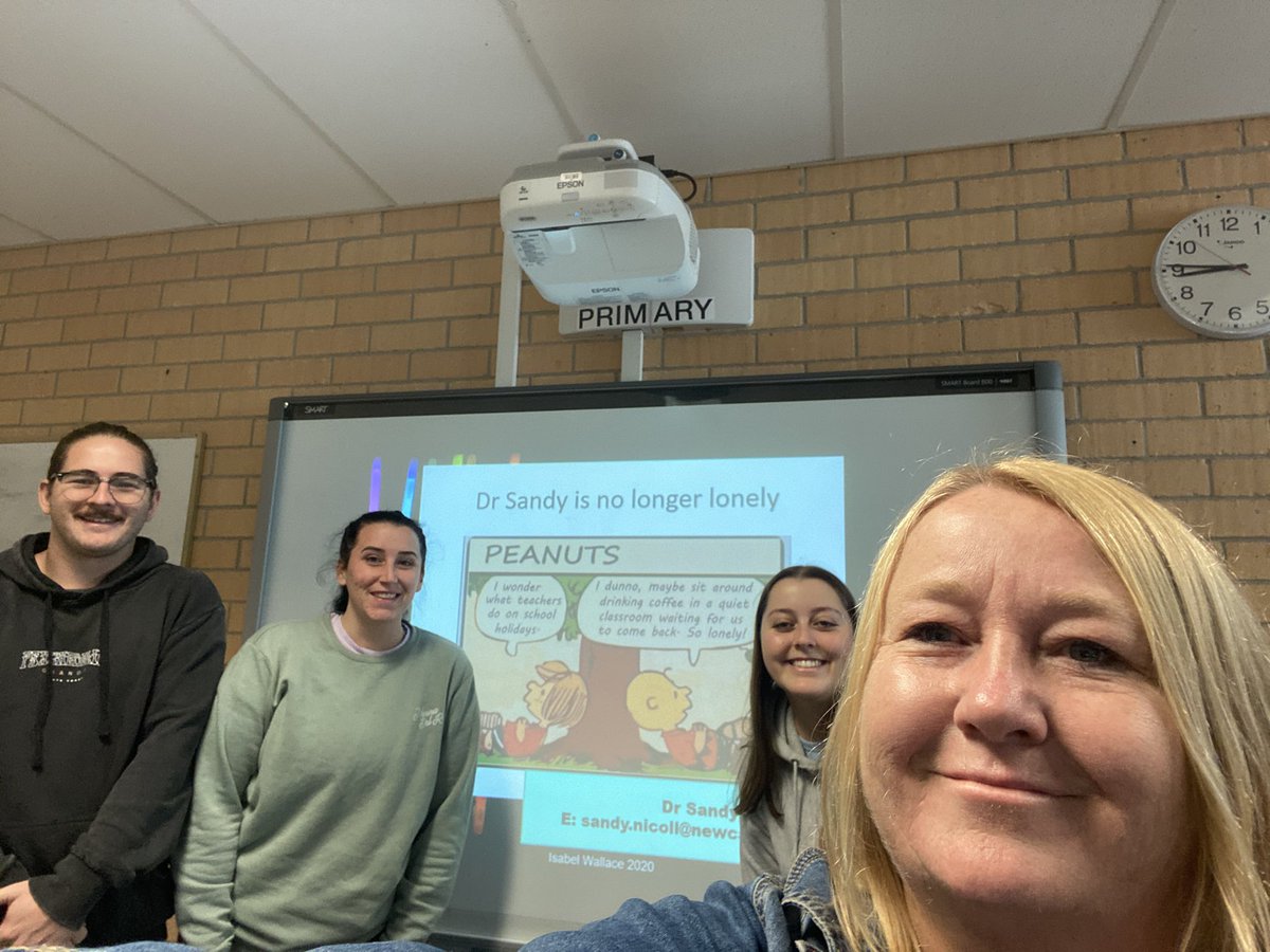 sandytrustteach's tweet image. A great day teaching and thinking on ideas for #prac #assessment #probsolving #differentiation #Maths #TPACK #innovation #nerves #prac #lessonplans #assessmentanxiety #kindnessRules 
 #listen #understand #empower
