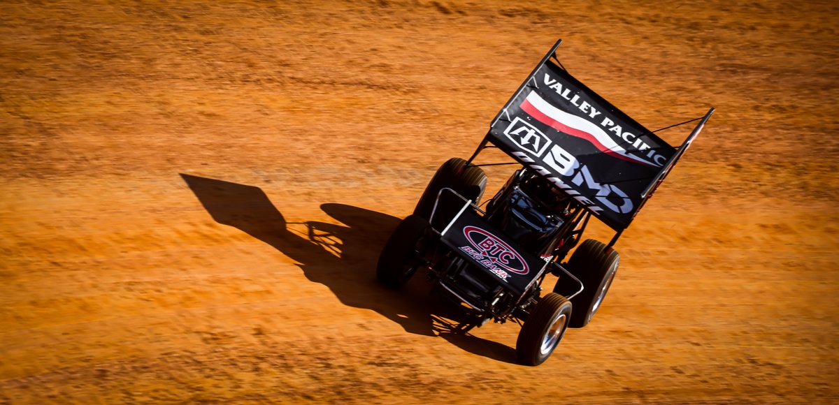 It's Raceday and night 1 of #BristolThrowdown tonight at @BMSupdates. #ItsDirtBaby