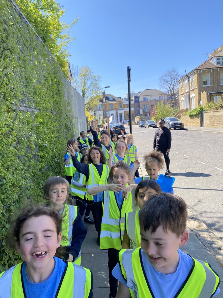 MissN0Donnell's tweet photo. Today Year 3 explored the area around @Grazebrook_Pri for our new geography topic ‘Our Country, Our Town.’ We can’t wait to create sketch maps of Stoke Newington using our observations! 🔍🌍 https://t.co/Sq7qYbQkTq