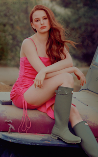 g_cranberry's tweet photo. + 9 nouveaux avatars sur Madelaine Petsch (@madelainepetsch) ► https://t.co/l1O6UdgDbE (#request) https://t.co/gAvTRWkdbV