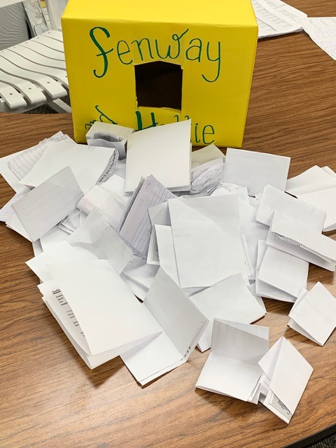 Wow! Look at all the responses to Week 2’s Fenway and Hattie trivia questions! Congratulations to our contest winners. Week 3 questions are up and waiting just for you here rb.gy/glauim    #Sundownreadsasone #communityofreaders <a href="/Sundown_e/">Sundown Elementary</a>