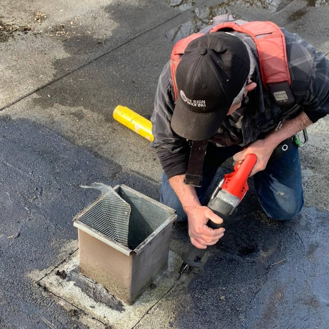 JOIN OUR VIRTUAL HIRING EVENT!

WE ARE HIRING
- Junior Foreman Roofing Technicians
- Entry Level Roofing Technicians

TUESDAY, MAY 4TH, 2021
10:00AM-10:30AM

EVENT LINK >>> events.blackpress.ca/fraservalley/