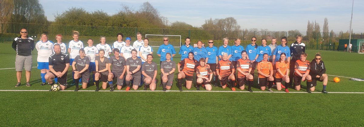 What a brilliant night's footy with more than 30 ladies taking part in two very close games.
Evenings like this are the best #mumsplayfootball 

<a href="/sallybutler1/">Sally Butler</a> <a href="/ArcheryAlison/">Alison Williamson</a>
<a href="/katyhac/">Kate Hackett</a> <a href="/LucyGeo55011719/">Lucy George</a> <a href="/missvicky1982/">Vicky Collins</a> <a href="/vikkiforbes2202/">vixie</a> <a href="/T_Bag82/">TCL</a> <a href="/StaffordshireFA/">Staffordshire FA</a> <a href="/sglfl/">Staffordshire Girls & Ladies Football League</a>
