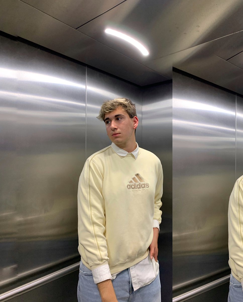 samudio_m_'s tweet image. Esqueço-me sempre de publicar no tt😼