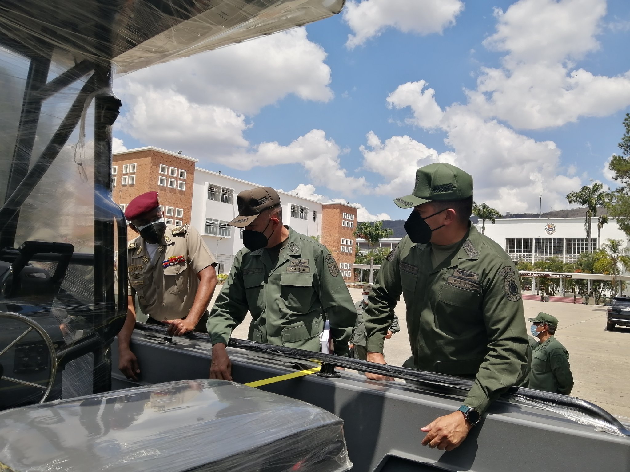 Comando Naval de la Guardia Nacional Bolivariana Ezr9AZbWQAQeNXs?format=jpg&name=large