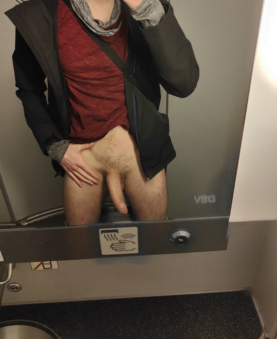 Participation au #gayhomechallenge num&eacute;ro 3 de @BoyStoreFR https://t.co/G96Zhe09hZ<a href="/tag/gayhomechallenge"class="tags">#gayhomechallenge</a>