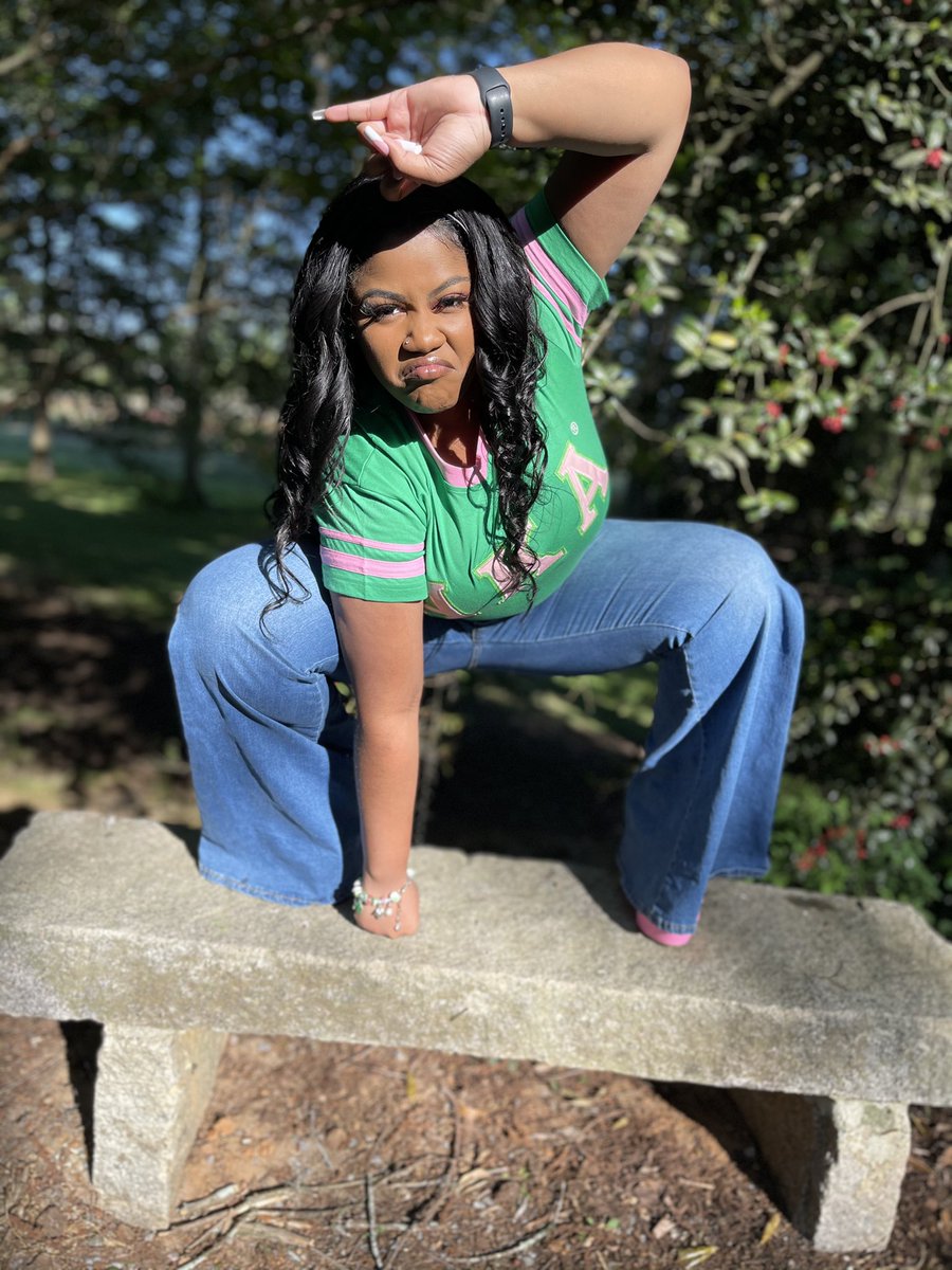toridouglas7's tweet image. Kaptivating in every way, i knew being an Alpha woman was the ONLY way💗💚  #AKA1908 #spring21